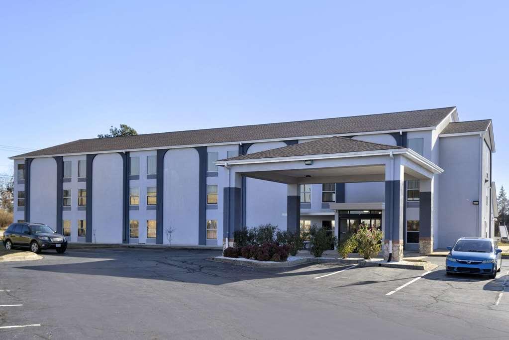 Quality Inn Spartanburg Exterior foto
